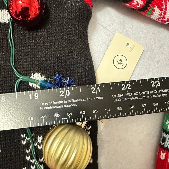 Ugly Christmas Sweater Believe LIGHTS UP Tacky Tinsel Xmas Party Winner Sz Large - Picture 4 of 5